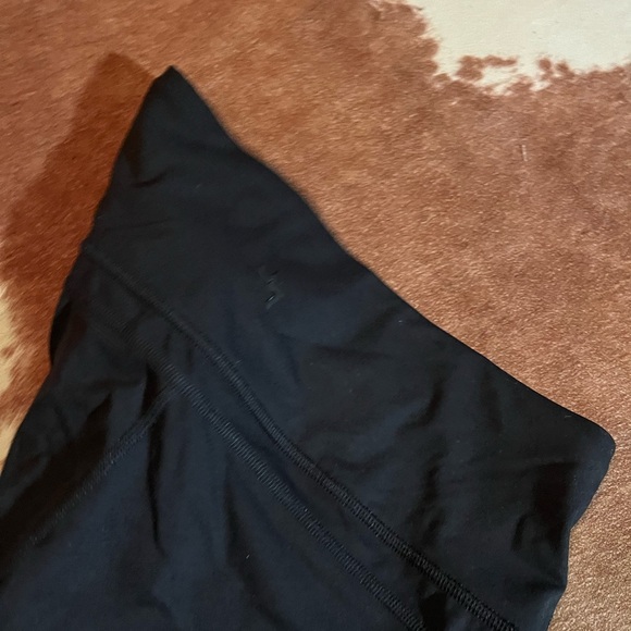 JoyLab high rise workout flared legging 
Size medium
No flaws - Picture 5 of 5